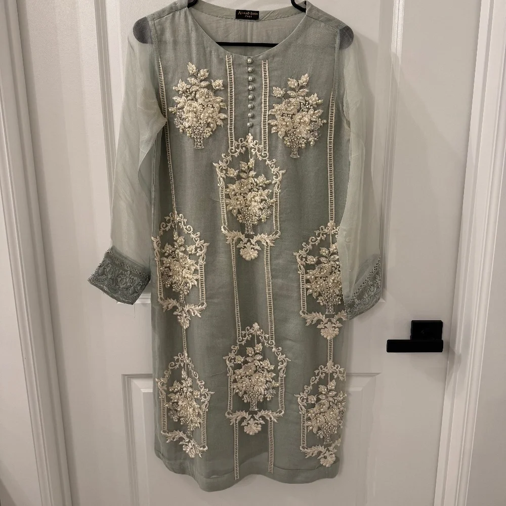 Agha Noor Pakistani Kurta Small Light Blue - Picture 1 of 1